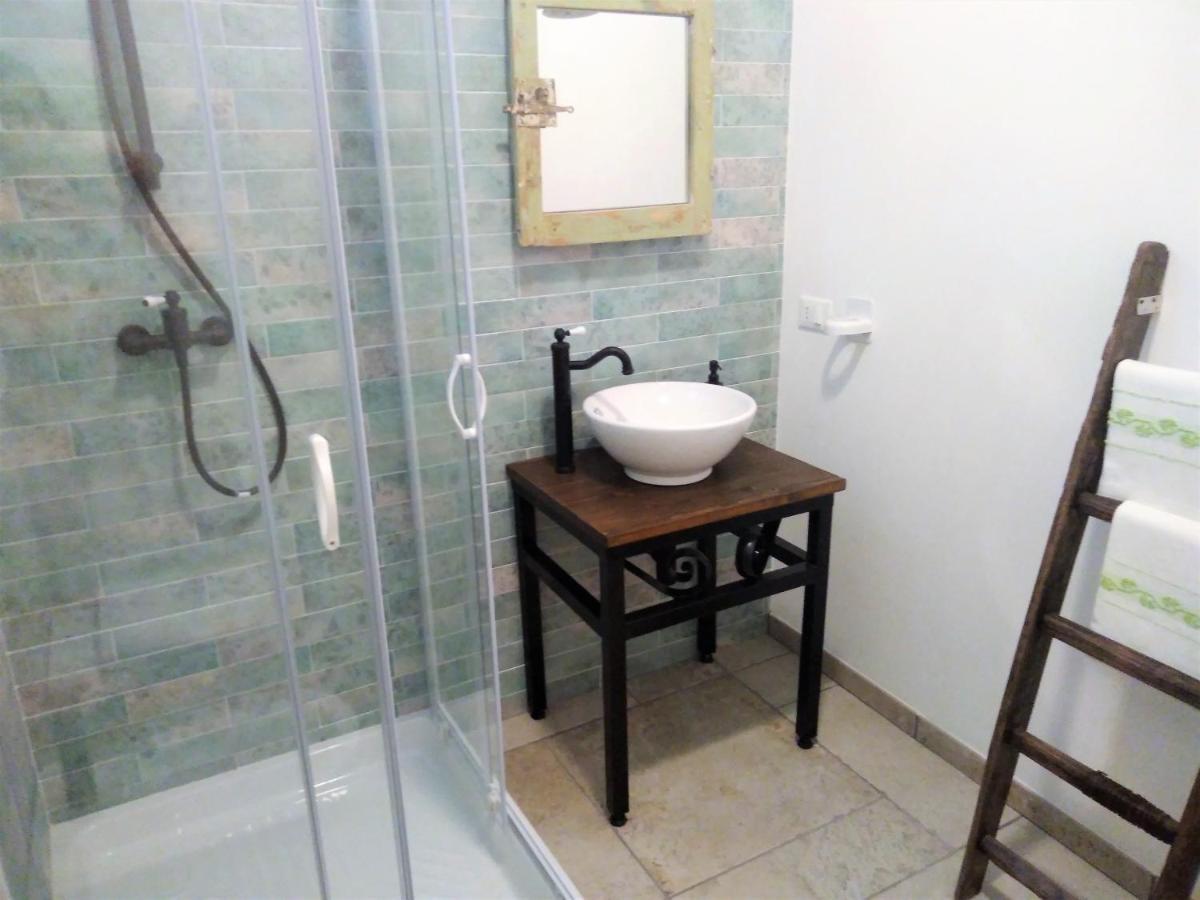 Li Perrini Boutique B&B Acquarica Exterior foto